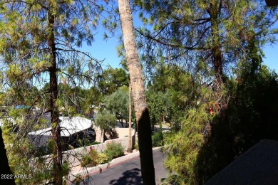 AZ Resort Style Living at its Best! Perfectly located Biltmore