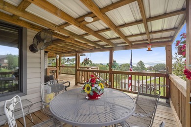 Sunrise Serenity @ Table Rock Lake Perfectly perched on a