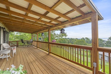 Sunrise Serenity @ Table Rock Lake Perfectly perched on a