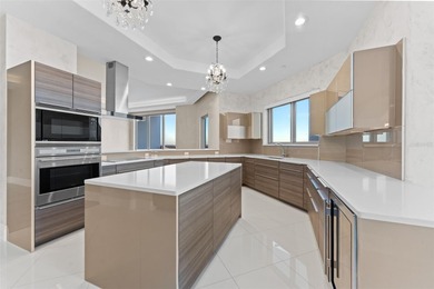 WELCOME HOME to the Towers of Channelside -- where luxury living