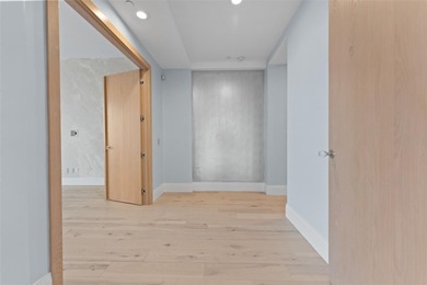 WELCOME HOME to the Towers of Channelside -- where luxury living