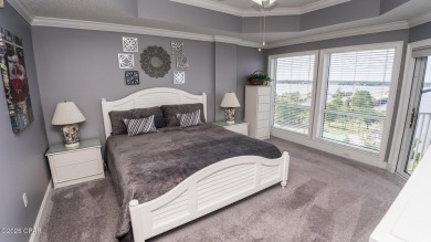 Immaculate Marina Bay Condo with a Garage on North Bay, just