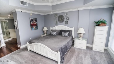 Immaculate Marina Bay Condo with a Garage on North Bay, just