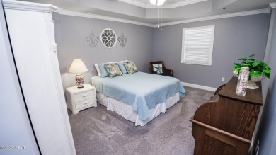 Immaculate Marina Bay Condo with a Garage on North Bay, just