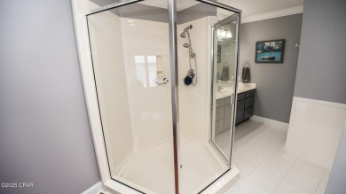 Immaculate Marina Bay Condo with a Garage on North Bay, just