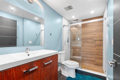 ABSOLUTELY GORGEOUS FULLY RENOVATED CONDO | PRESTIGIOUS OMEGA