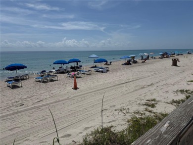 LIVE AT THE MARCO POLO HOTEL RIGHT ON SCENIC AVENTURA'S BEACH!!!