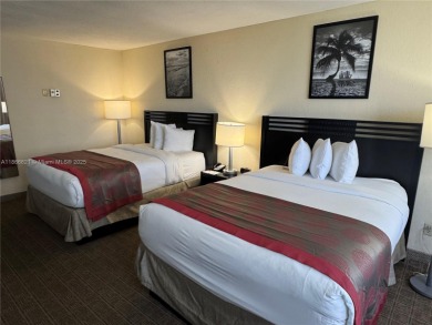 LIVE AT THE MARCO POLO HOTEL RIGHT ON SCENIC AVENTURA'S BEACH!!!