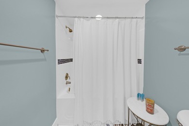 Motivated Seller! Great rental/investment property located in