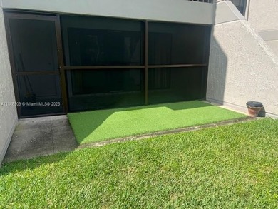 COMFORTABLE AND BEAUTIFUL PROPERTY 2 BED & 2 BATH LOCATED IN THE