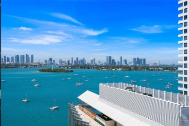 MID-CENTURY MINIMALIST INTERIORS BY AUSTIN HARRELSON WITH