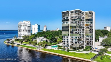 Riverfront elegance in Riverside - 3BR Park Plaza condo with