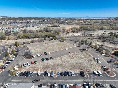 The Reserve at Willow Hills Commerce Center is centrally located