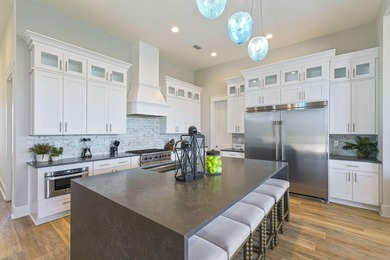 Discover a stunning newly-built retreat just minutes from the