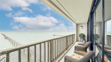 Gorgeous waterfront property located in the prestigious Catalina