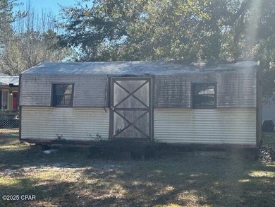 Perfect hide away! 150' on the canal, 15 minutes to the bay, 15