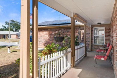 Discover this well-maintained 3-bedroom, 2-bath home on Lowry