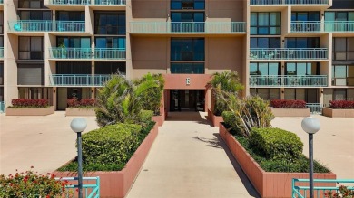 Welcome to 1 Key Capri Unit 301E - a breathtaking corner