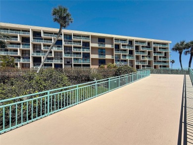 Welcome to 1 Key Capri Unit 301E - a breathtaking corner