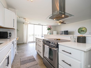 Priced to move & packed with comfort & convenience, this is your