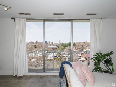 Priced to move & packed with comfort & convenience, this is your