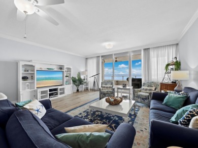 Set above the sparkling waters of Sarasota Bay, this beautifully