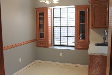 Motivated Seller! Great Investment opportunity! Possibilities