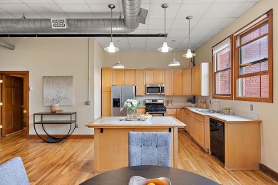 tylish One-Bedroom Loft in Historic Leland Lofts - Lafayette