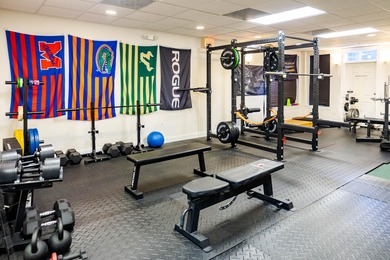 Welcome to this spacious French Quarters condo, perfectly