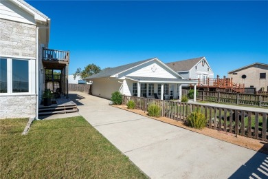 Discover this lovely Bayfront Retreat, a rare waterfront