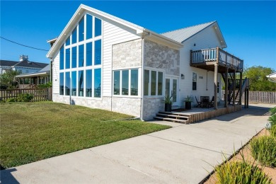 Discover this lovely Bayfront Retreat, a rare waterfront