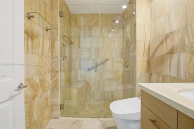 Experience Ritz-Carlton resort living. Enjoy panoramic