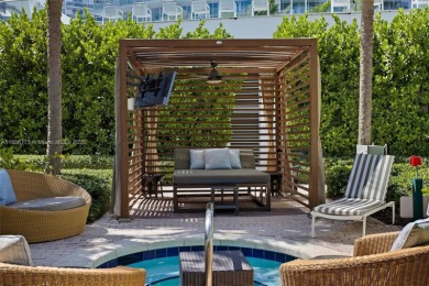 Experience Ritz-Carlton resort living. Enjoy panoramic