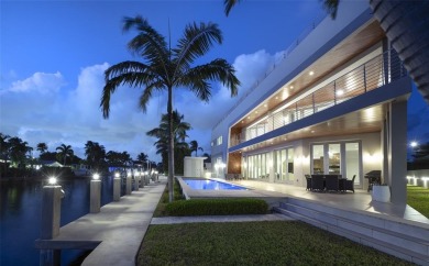 HIGHTLIGHTS: DIRECT INTRACOASTAL VIEWS FROM SEVERAL ROOMS &