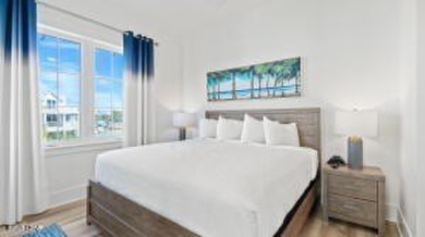 HIGHLY MOTIVATED SELLER!! PRICED 100'S OF THOUSANDS BELOW MARKET