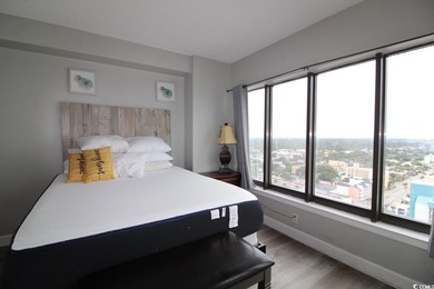 This 2BR/2BA condominium is located in the Palace Resort, an