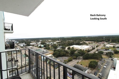 This 2BR/2BA condominium is located in the Palace Resort, an