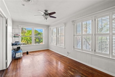 *** Open House Sunday, November 16th from 2 PM - 4