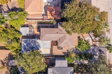 *** Open House Sunday, November 16th from 2 PM - 4