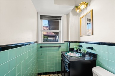 *** Open House Sunday, November 16th from 2 PM - 4