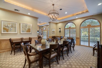 One or more photo(s) has been virtually staged. This is more