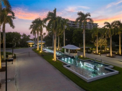 One or more photo(s) has been virtually staged. This is more