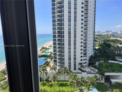 LIVE AT THE MARCO POLO HOTEL RIGHT ON SCENIC AVENTURA'S BEACH!!!