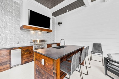 Recently completed by the highly regarded Cogent Building Group