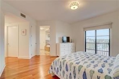 Welcome to 2409 North Ocean Boulevard, Unit 427 in Fort