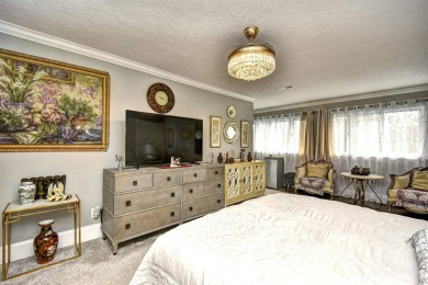 Location, location, location!!! Absolutely stunning 2 bedroom 2