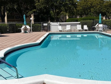 Beautiful spacious split plan 2 bedroom, 2 full bath condo with