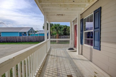 This fully occupied mixed use quadplex is an 7.75% cap rate and