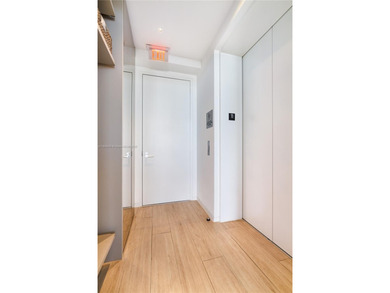 Stunning 03 line residence with ocean views in this new luxury