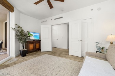 Stunning and fully updated 3 bed/2bath 7th floor condo